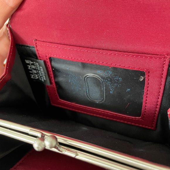 SOLD Y2K Nine West Wallet Purse - Picture 8 of 8